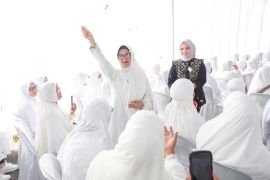 Pemkot Pematangsiantar gelar tepung tawar jamaah calon haji