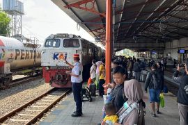 Daop 7 sediakan 13.910 kursi saat libur panjang akhir pekan