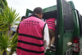 Kejari Aceh Tengah tahan lima tersangka korupsi pembangunan rumah sakit