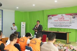 Polres Siak fasilitasi tahanan peringati Hari Kenaikan Yesus