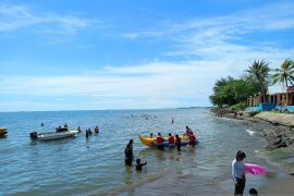 Wisata pantai di Sulsel ramai dikunjungi saat liburan