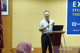 Kuliah pakar di UNG hadirkan peneliti Universitas Colorado Boulder