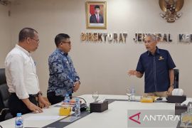 Dimposma kunjungi DJKN harapkan solusi beban berat APBD Taput