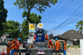 PLN sukses amankan pasokan listrik selama kunjungan Menteri ESDM di Sumbar