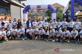 Peringati hari jadi ke-57, Perum Bulog gelar ultramaraton 57 kilometer Jakarta-Bogor
