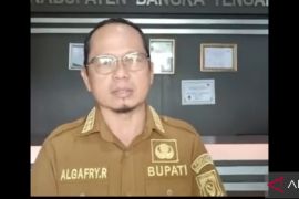 Pemkab Bangka Tengah bantu pengembangan produk kerajinan nipah siswa SMP