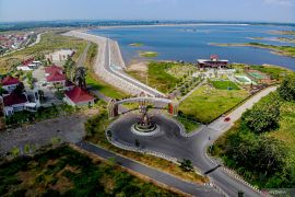 Potensi wisata Bendungan Semantok Nganjuk