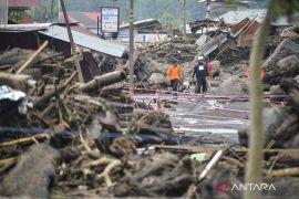 Korban tewas di Agam bertambah, total capai 173 jiwa