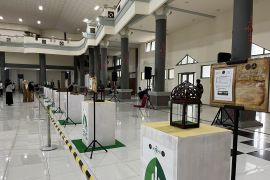 28 artefak peninggalan Nabi Muhammad SAW dipamerkan di  Ambon