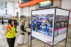 Pameran foto mudik ceria penuh makna