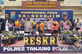 Ungkap kasus "curanmor", Polres Tanjung Balai tangkap 8 pelaku dan aman 16 BB