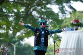 Safriati Safrizal buka lomba senam kreasi 6 langkah cuci tangan