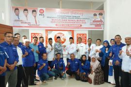 Daftar Calon Bupati Pasaman ke DPD PKS, Sabar AS merasa kembali ke 'Rumah Sendiri'