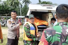 Polisi di Kuantan temukan mayat diduga korban banjir Sumbar