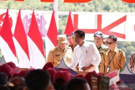 Jokowi resmikan Bendungan Ameroro Page 2 Small