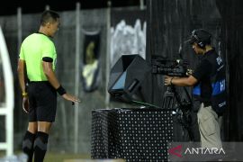 Sukses penerapan VAR di Liga 1 karena komunikasi intens dengan FIFA