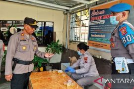 Personel Polresta Ambon jalani pemeriksaan bebas  narkoba