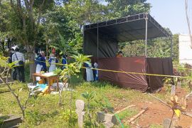 Polisi lakukan ekshumasi korban pembunuhan pelajar di Kota Bandung