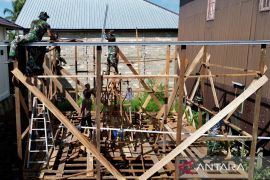 TMMD Kodim HSU-BLG bangun Yankes bagi ibu dan anak