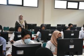 982 peserta ikut tes CAT PPS Pilkada Kota Semarang  2024