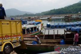 Potensi ekonomis perikanan air tawar Purwakarta capai ratusan miliar rupiah