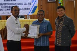 Bupati Mabar ingatkan PPPK jalankan fungsi perekat bangsa