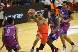 Hangtuahmemutus tiga kemenangan beruntun Pelita Jaya