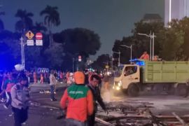 500 personel kebersihan dikerahkan di Bundaran HI untuk sambut HUT Ke-497 Jakarta