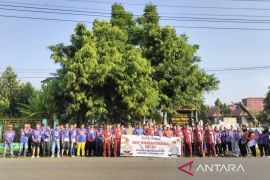 Polisi Mura Sumsel gelar bakti sosial dan tingkatkan pengamanan gereja