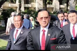 Menteri ATR hadiri pembukaan World Water Forum Bali dengan jalan kaki