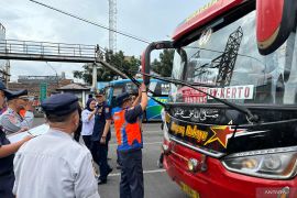 Dishub Cimahi: Penggunaan bus untuk study tour wajib sertakan hasil uji kir