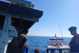 Satpolairud perketat pengamanan World Water Forum di laut Madura