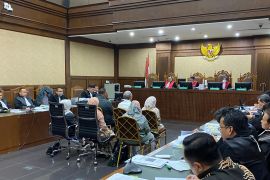 SYL minta Dirjen Perkebunan belikan mikrofon seharga Rp25 juta