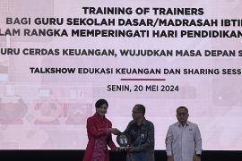 OJK sambut positif ajakan memuat konten literasi keuangan dalam Merdeka Belajar