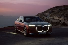 BMW, VW, dan JLR impor mobil dari tenaga kerja paksa Tiongkok