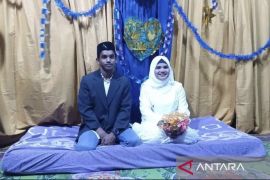 Pasangan etnis Rohingya nikah di Aceh Barat