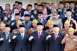 Banjarbaru wins two provincial government awards