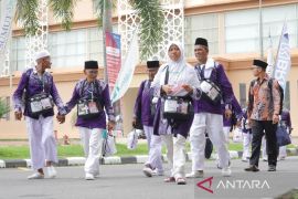 PPIH Medan imbau JCH Sumut kenakan ihram sejak di embarkasi