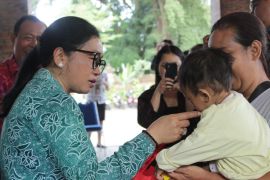 Ketua PKK Denpasar ajak rutin ke posyandu untuk deteksi tumbuh kembang anak
