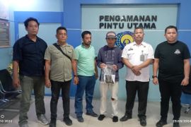 Petugas gagalkan ganja kering masuk ke Rutan