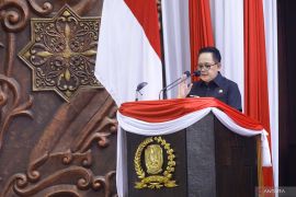 Pj Gubernur Jatim paparkan realisasi pendapatan daerah tahun 2023