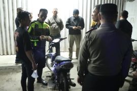 Polres Serdang Bedagai sita senjata tajam dari delapan pria