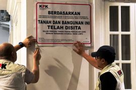 KPK menemukan adanya pihak tutupi papan sita di rumah Syahrul Yasin Limpo