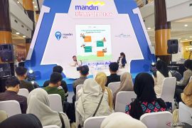 Gen Z Banjarmasin dibekali literasi keuangan cegah efek medsos