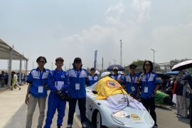 Tim Wasaka ULM rakit mobil hemat energi tanpa lelah
