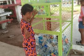 Kodim 1708 Biak sediakan depot sampah botol plastik lapangan Cenderawasih