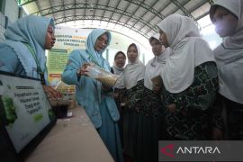 Siswa di Sidoarjo ciptakan energi listrik dari sisa makanan