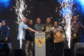 KPU Kapuas Hulu gaungkan tahapan pilkada lewat panggung hiburan