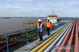 Pelabuhan Pelindo SPMT Dumai pengekspor CPO terbesar Indonesia Page 2 Small