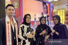 Qmall Fashion Week 2024 kenalkan Sasirangan sebagai warisan budaya